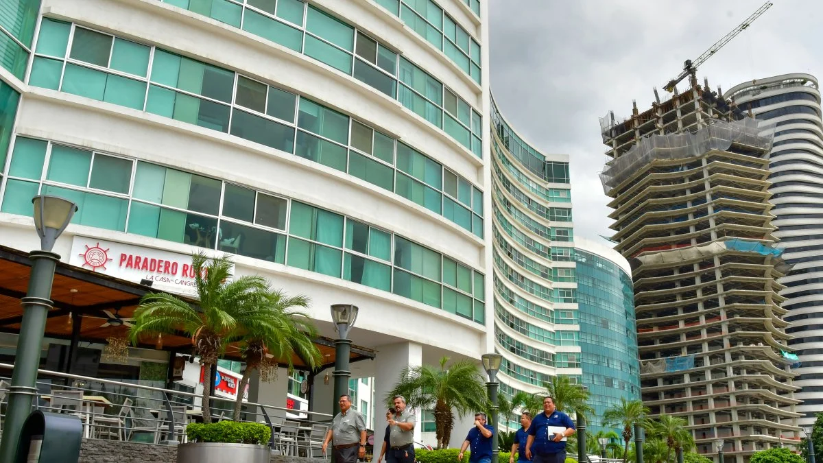 Guayaquil amplía tasa de pernoctación y genera polémica en sector turístico