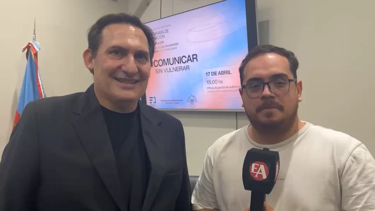 Kablan disertó sobre los desafíos de comunicar en la era digital